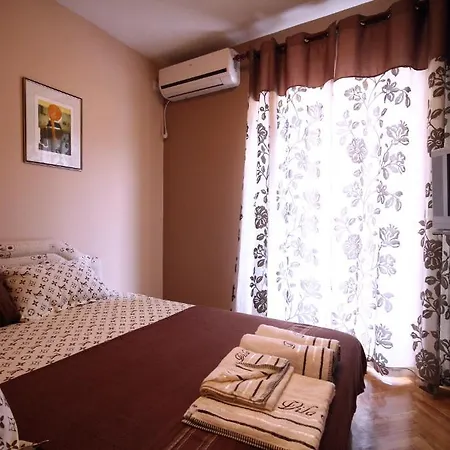 Galileo Apartament *