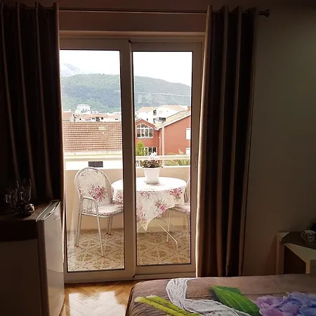 Galileo Apartament *